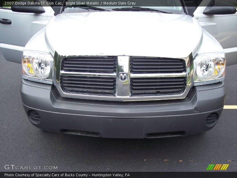Bright Silver Metallic / Medium Slate Gray 2007 Dodge Dakota ST Club Cab