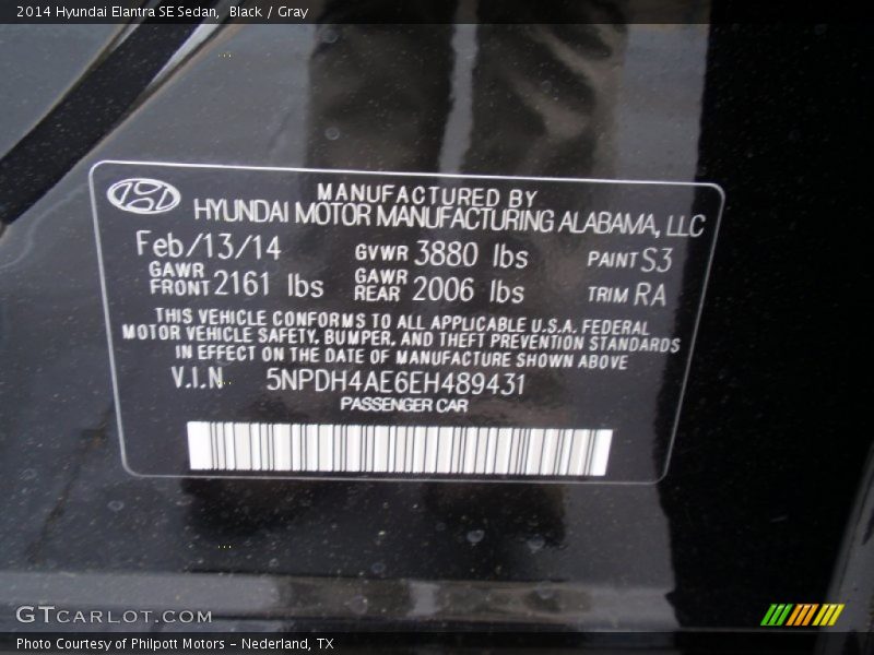 Black / Gray 2014 Hyundai Elantra SE Sedan