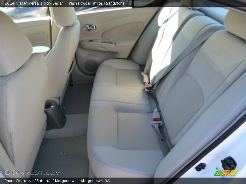 Fresh Powder White / Sandstone 2014 Nissan Versa 1.6 SV Sedan