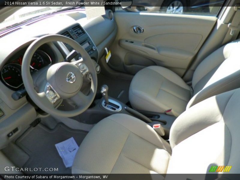 Fresh Powder White / Sandstone 2014 Nissan Versa 1.6 SV Sedan