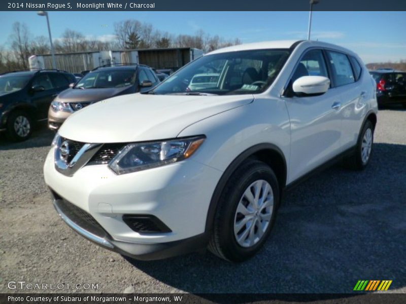 Moonlight White / Charcoal 2014 Nissan Rogue S