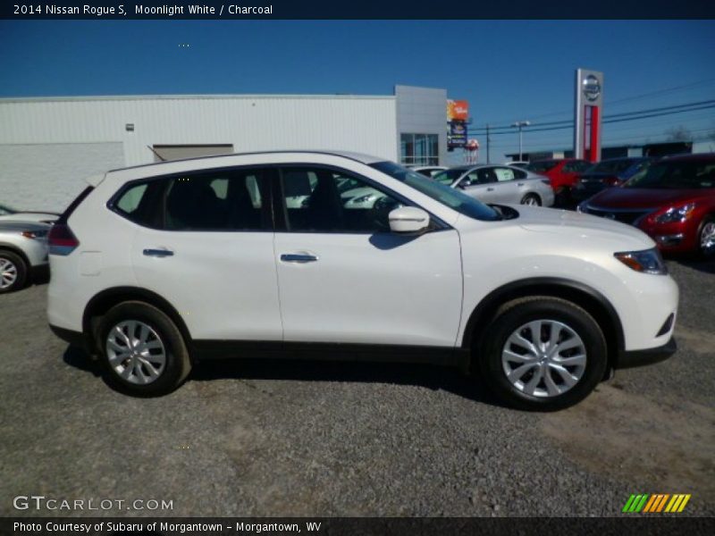 Moonlight White / Charcoal 2014 Nissan Rogue S