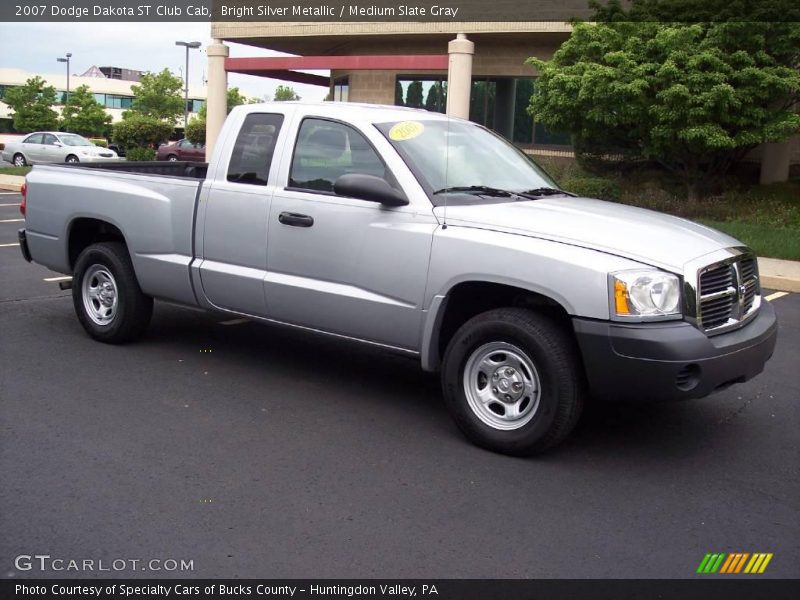 Bright Silver Metallic / Medium Slate Gray 2007 Dodge Dakota ST Club Cab
