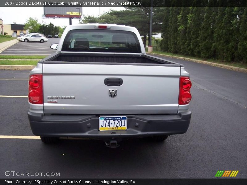Bright Silver Metallic / Medium Slate Gray 2007 Dodge Dakota ST Club Cab
