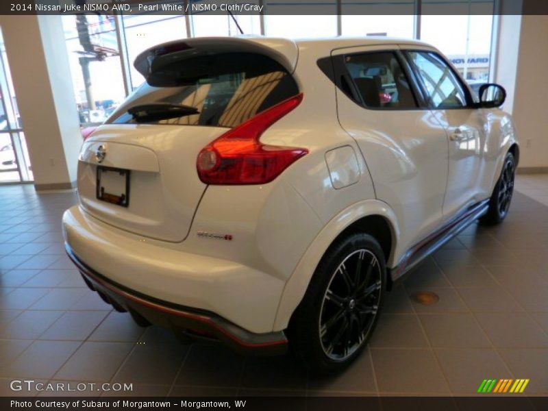 Pearl White / NISMO Cloth/Gray 2014 Nissan Juke NISMO AWD