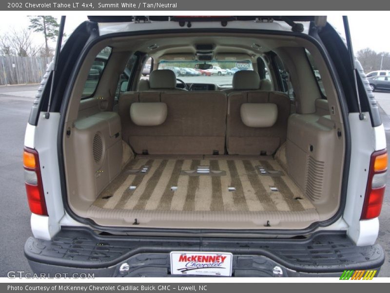 Summit White / Tan/Neutral 2002 Chevrolet Tahoe LT 4x4