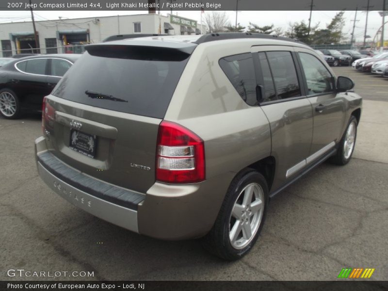Light Khaki Metallic / Pastel Pebble Beige 2007 Jeep Compass Limited 4x4