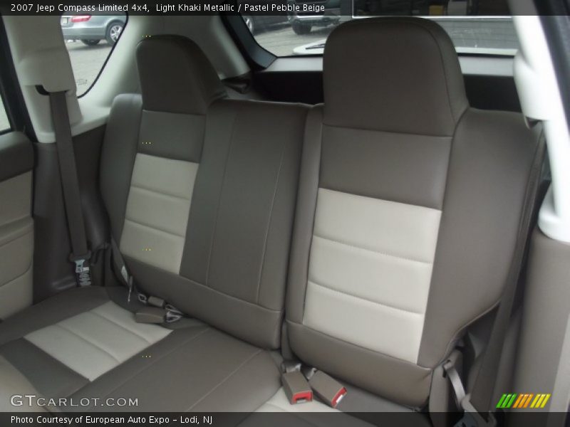 Light Khaki Metallic / Pastel Pebble Beige 2007 Jeep Compass Limited 4x4