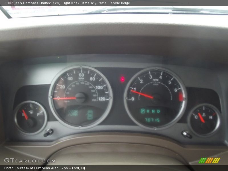 Light Khaki Metallic / Pastel Pebble Beige 2007 Jeep Compass Limited 4x4