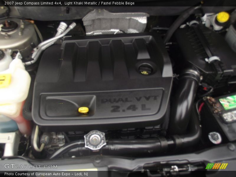 Light Khaki Metallic / Pastel Pebble Beige 2007 Jeep Compass Limited 4x4