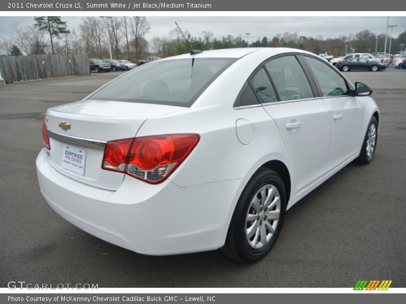 Summit White / Jet Black/Medium Titanium 2011 Chevrolet Cruze LS