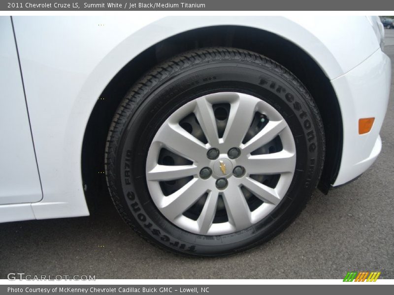  2011 Cruze LS Wheel