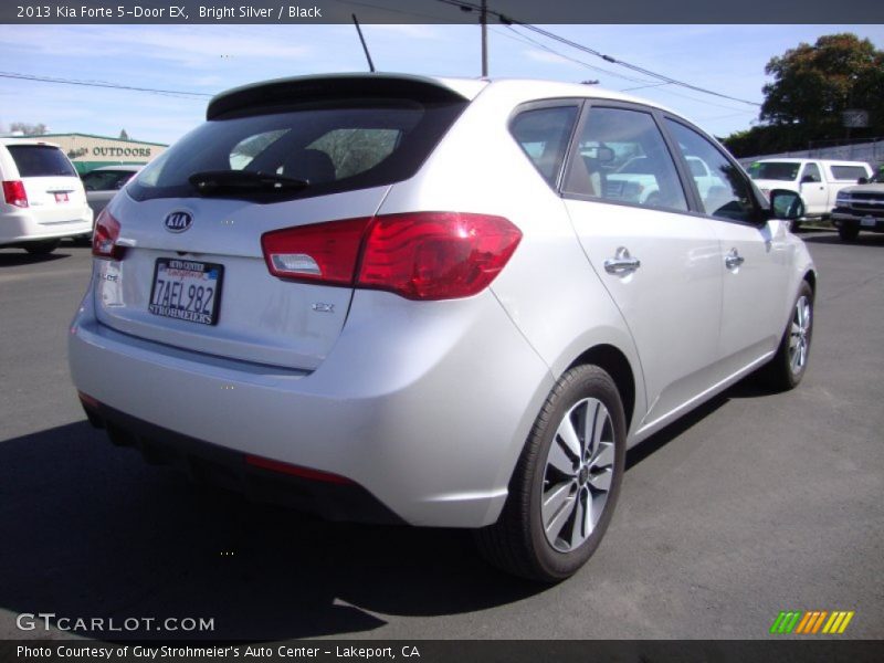 Bright Silver / Black 2013 Kia Forte 5-Door EX