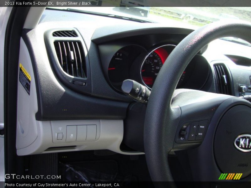 Bright Silver / Black 2013 Kia Forte 5-Door EX