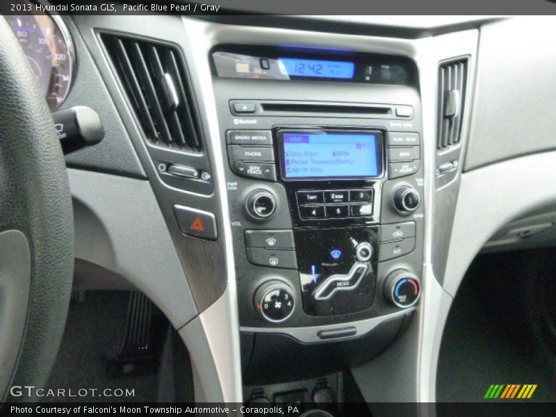 Pacific Blue Pearl / Gray 2013 Hyundai Sonata GLS