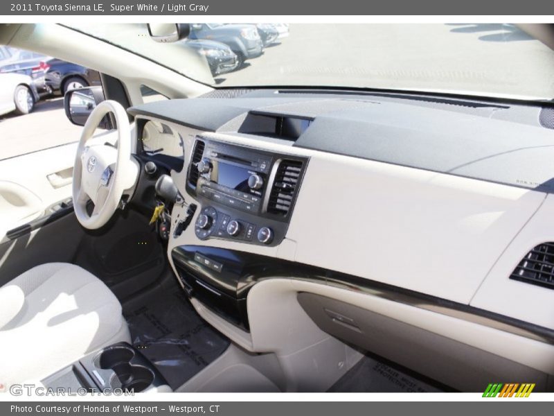 Super White / Light Gray 2011 Toyota Sienna LE