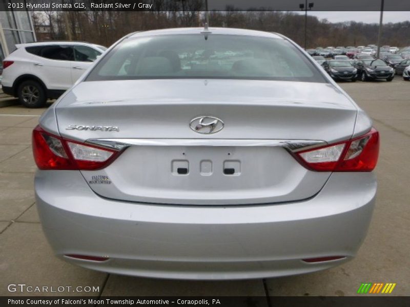 Radiant Silver / Gray 2013 Hyundai Sonata GLS