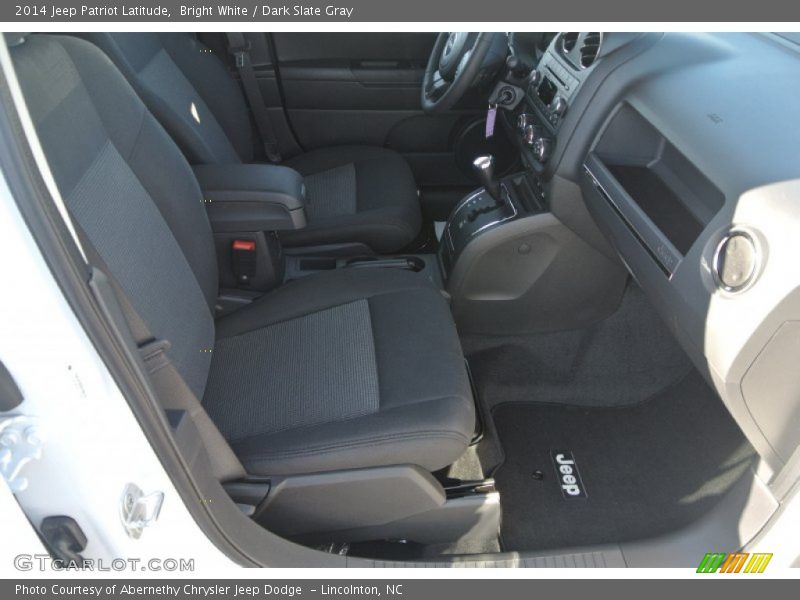 Bright White / Dark Slate Gray 2014 Jeep Patriot Latitude