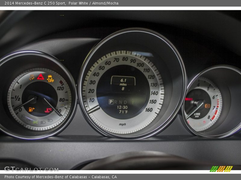 Polar White / Almond/Mocha 2014 Mercedes-Benz C 250 Sport