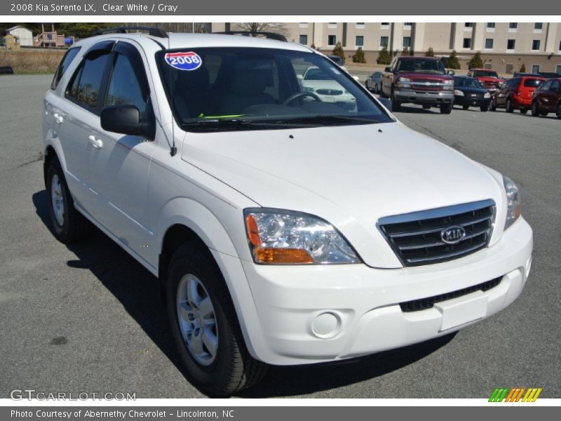 Front 3/4 View of 2008 Sorento LX