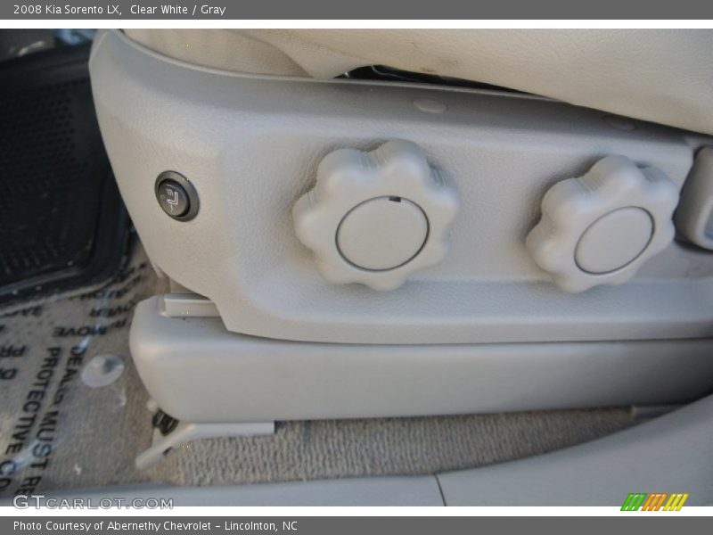 Clear White / Gray 2008 Kia Sorento LX