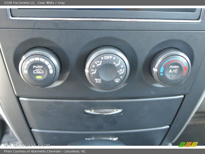 Clear White / Gray 2008 Kia Sorento LX