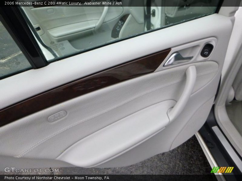 Door Panel of 2006 C 280 4Matic Luxury