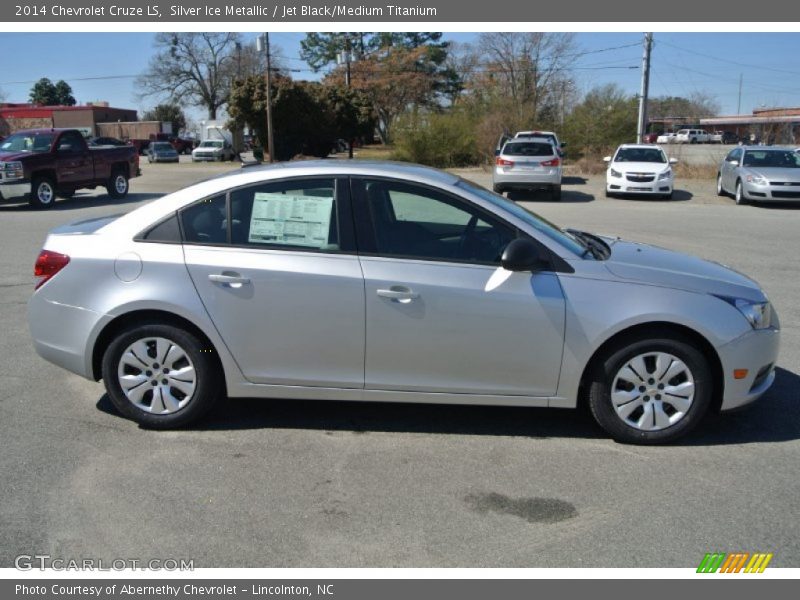Silver Ice Metallic / Jet Black/Medium Titanium 2014 Chevrolet Cruze LS