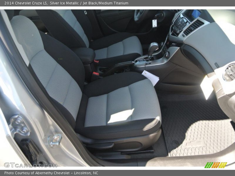 Silver Ice Metallic / Jet Black/Medium Titanium 2014 Chevrolet Cruze LS