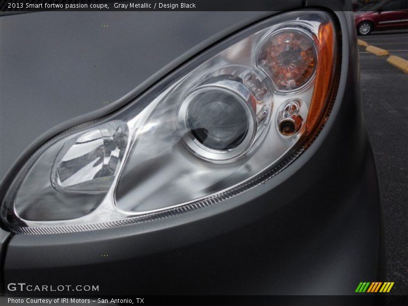 Gray Metallic / Design Black 2013 Smart fortwo passion coupe