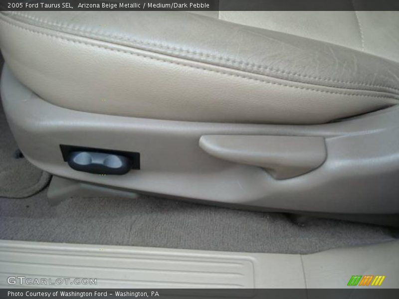 Arizona Beige Metallic / Medium/Dark Pebble 2005 Ford Taurus SEL