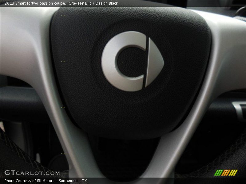 Gray Metallic / Design Black 2013 Smart fortwo passion coupe