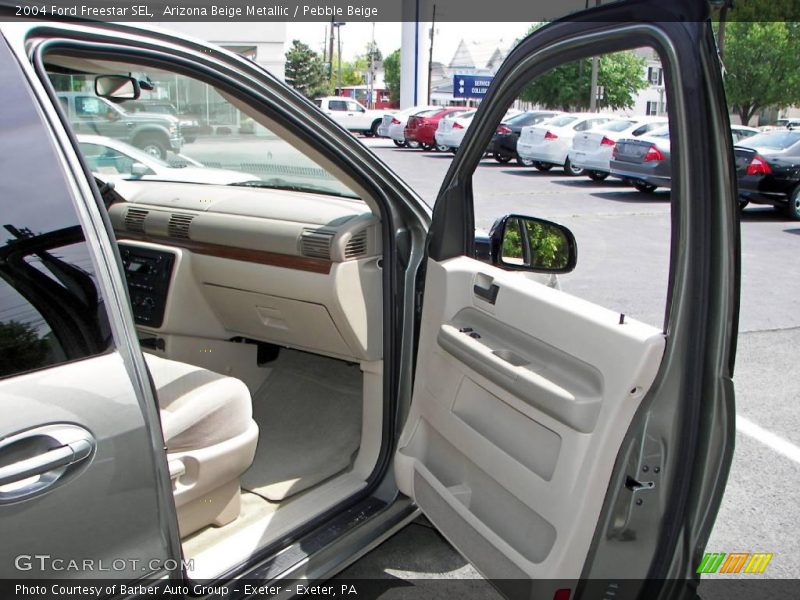 Arizona Beige Metallic / Pebble Beige 2004 Ford Freestar SEL