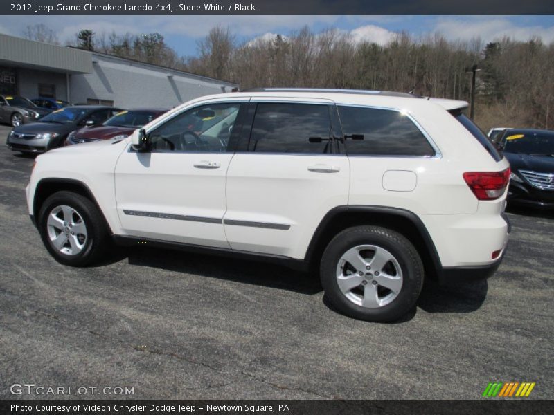 Stone White / Black 2012 Jeep Grand Cherokee Laredo 4x4