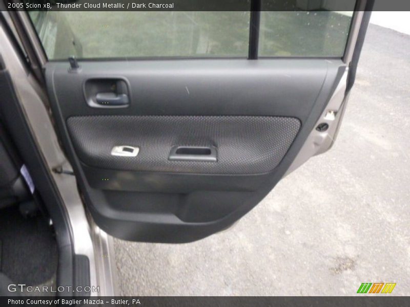 Thunder Cloud Metallic / Dark Charcoal 2005 Scion xB