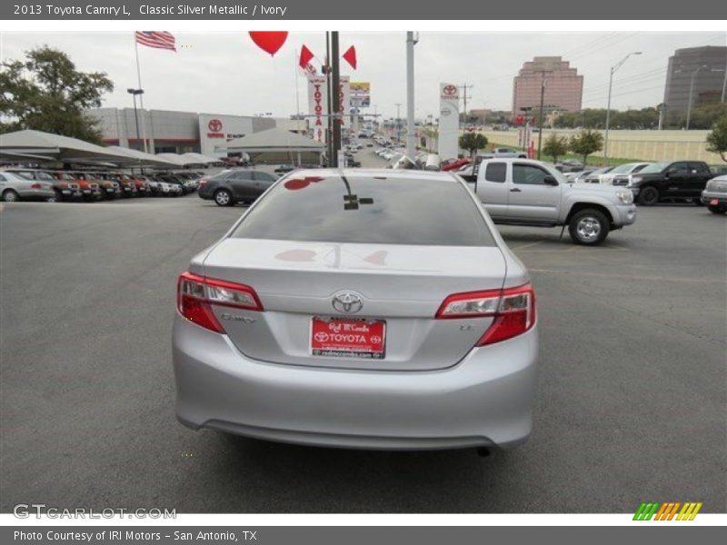 Classic Silver Metallic / Ivory 2013 Toyota Camry L