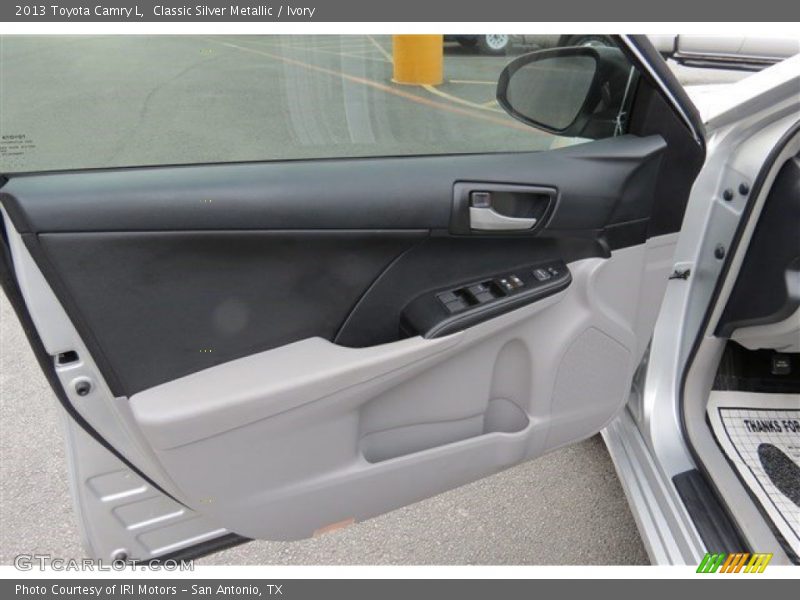 Classic Silver Metallic / Ivory 2013 Toyota Camry L