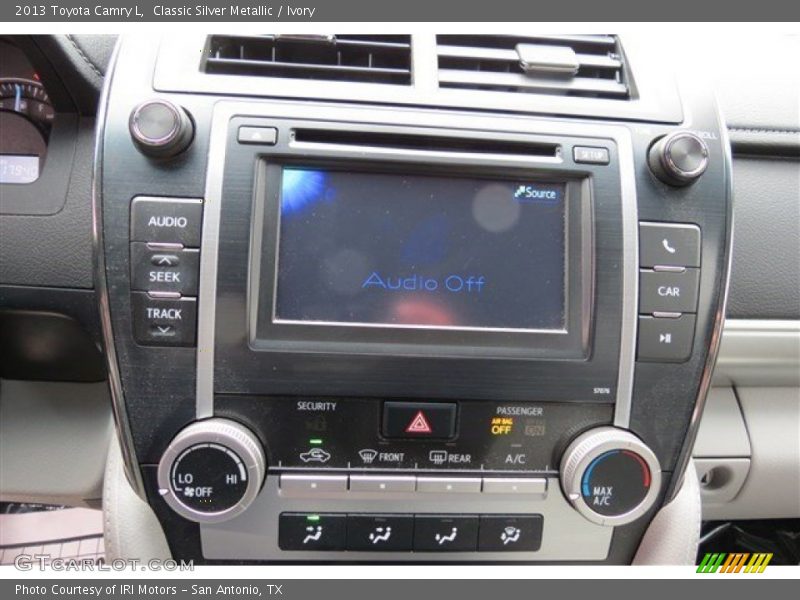 Classic Silver Metallic / Ivory 2013 Toyota Camry L