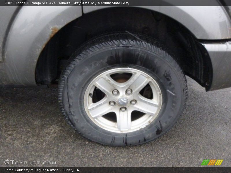 Mineral Gray Metallic / Medium Slate Gray 2005 Dodge Durango SLT 4x4