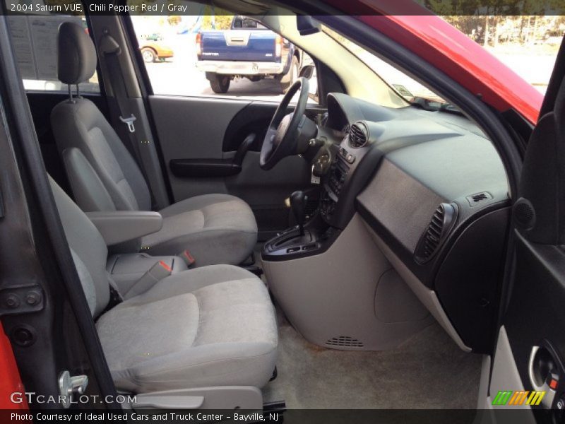 Chili Pepper Red / Gray 2004 Saturn VUE