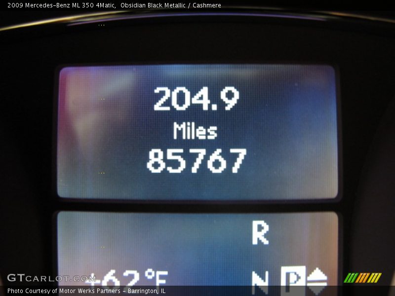 Obsidian Black Metallic / Cashmere 2009 Mercedes-Benz ML 350 4Matic