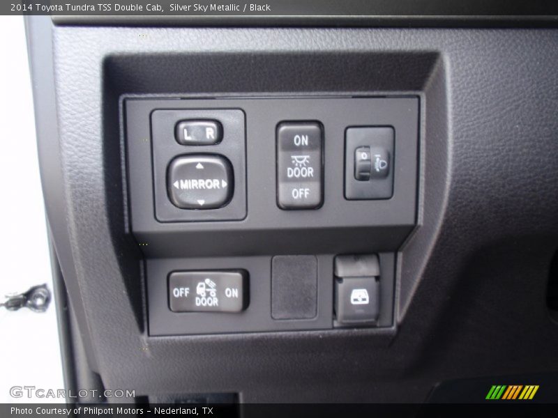 Silver Sky Metallic / Black 2014 Toyota Tundra TSS Double Cab