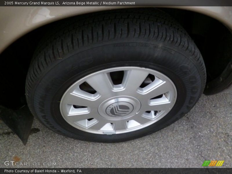 Arizona Beige Metallic / Medium Parchment 2005 Mercury Grand Marquis LS