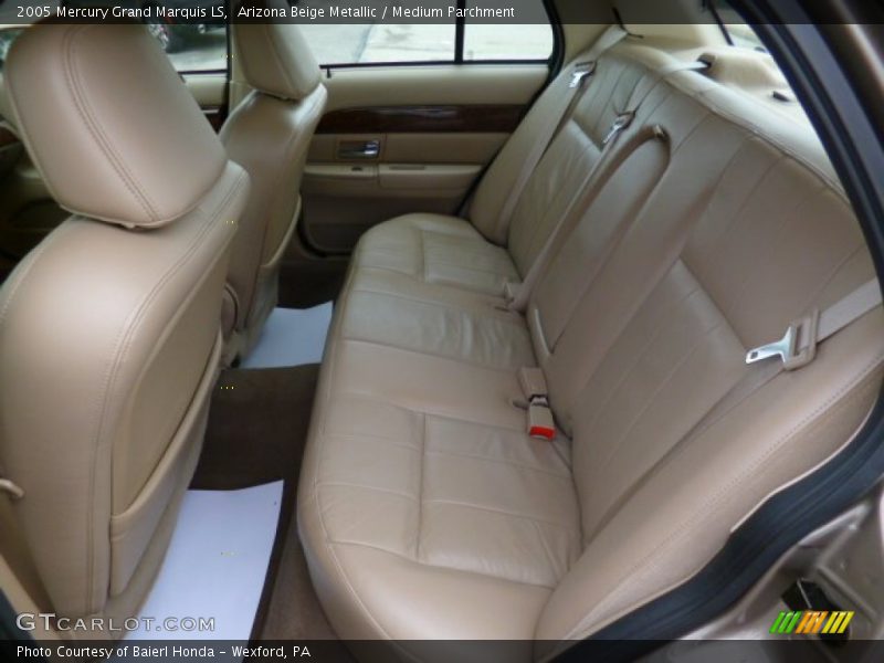 Arizona Beige Metallic / Medium Parchment 2005 Mercury Grand Marquis LS