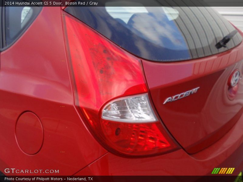 Boston Red / Gray 2014 Hyundai Accent GS 5 Door
