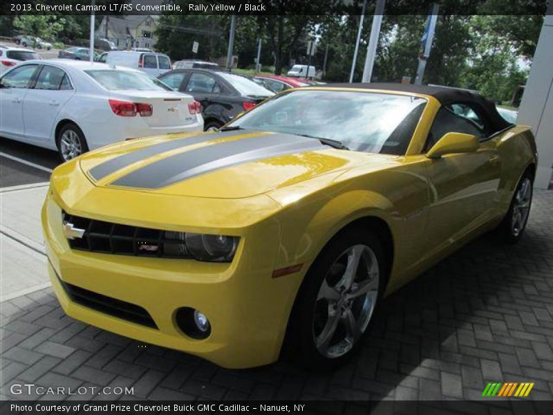 Front 3/4 View of 2013 Camaro LT/RS Convertible