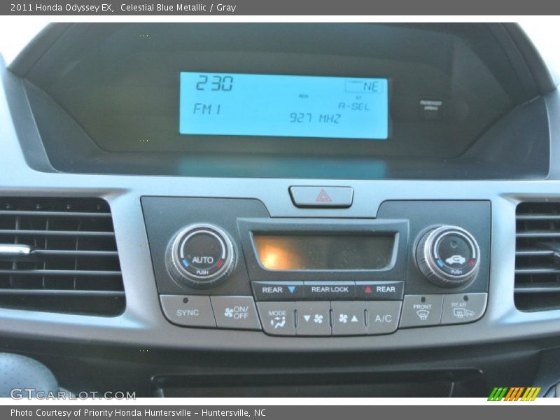 Celestial Blue Metallic / Gray 2011 Honda Odyssey EX
