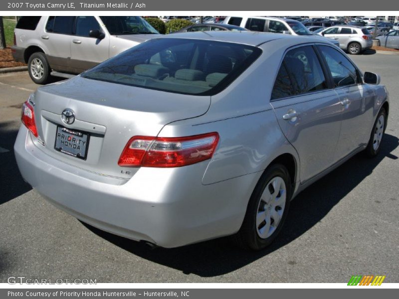 Titanium Metallic / Ash 2007 Toyota Camry LE