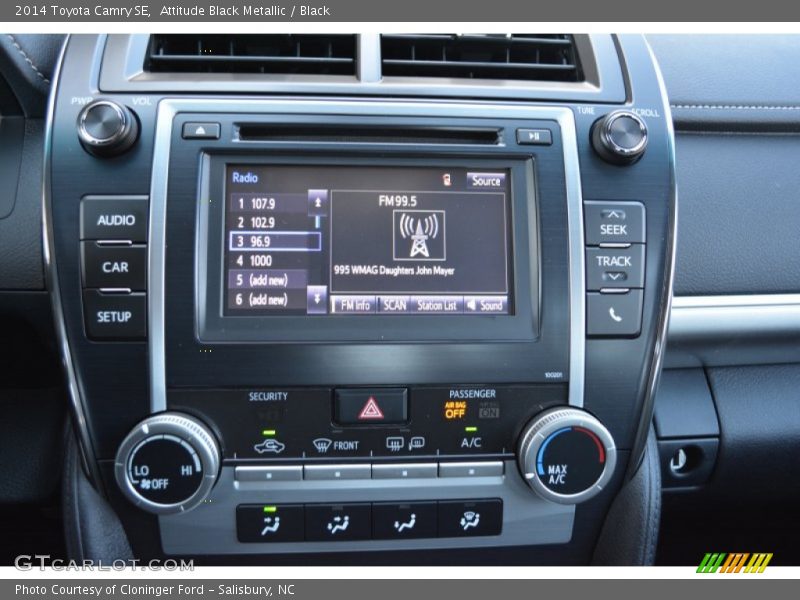 Attitude Black Metallic / Black 2014 Toyota Camry SE