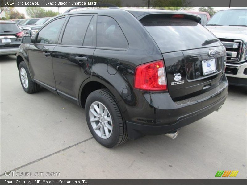 Tuxedo Black / Charcoal Black 2014 Ford Edge SE